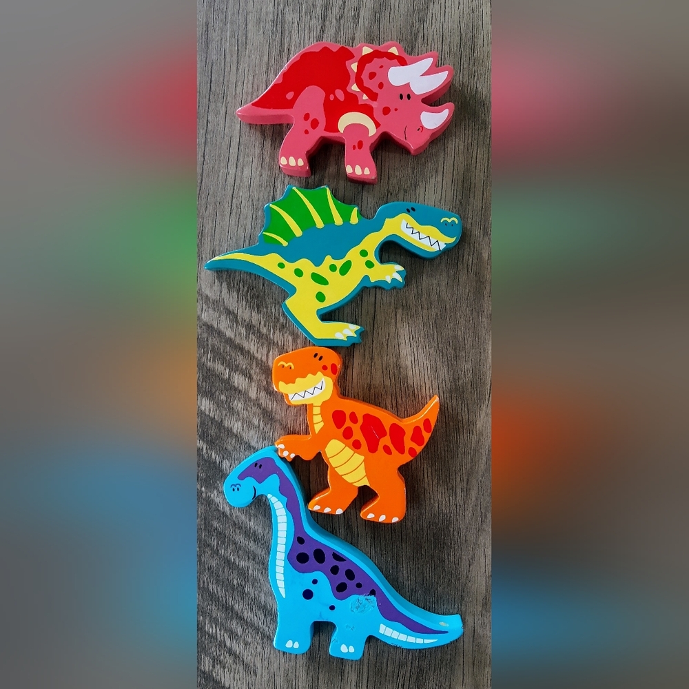 Shure Chunky Wooden Dinosaur Puzzle and Book - Picture 3 of 6